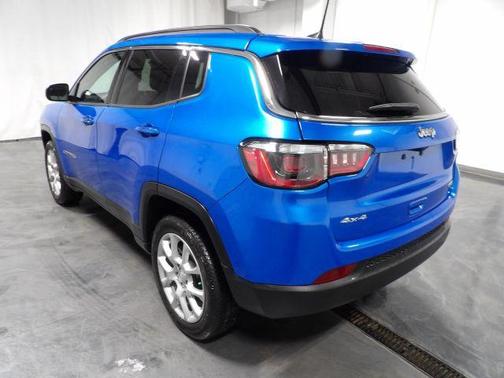 2024 Jeep Compass Latitude Lux
