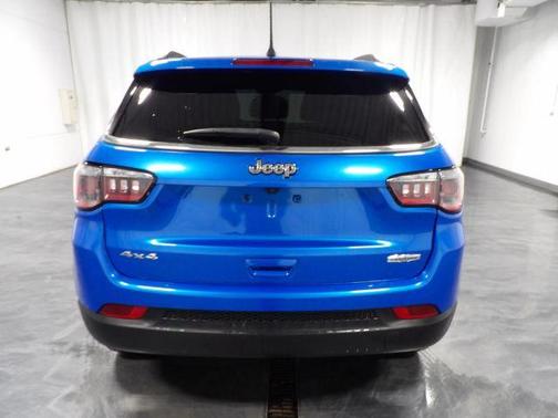 2024 Jeep Compass Latitude Lux