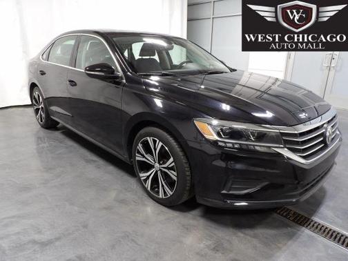 Deep Black Pearl Effect 2021 Volkswagen Passat 2.0T SE