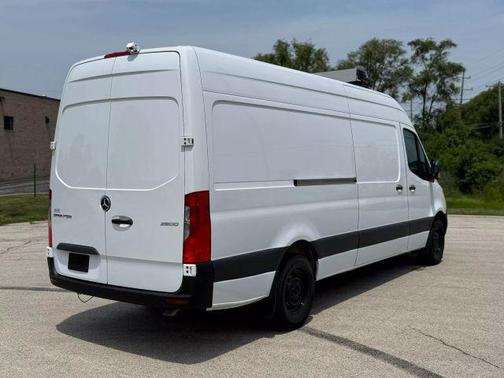 2020 Mercedes-Benz Sprinter 2500 HIGH ROOF W/170 WB