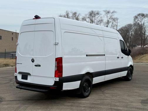 2021 Mercedes-Benz Sprinter 2500 HIGH ROOF W/170 WB