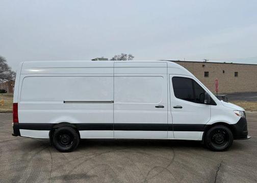 2021 Mercedes-Benz Sprinter 2500 HIGH ROOF W/170 WB