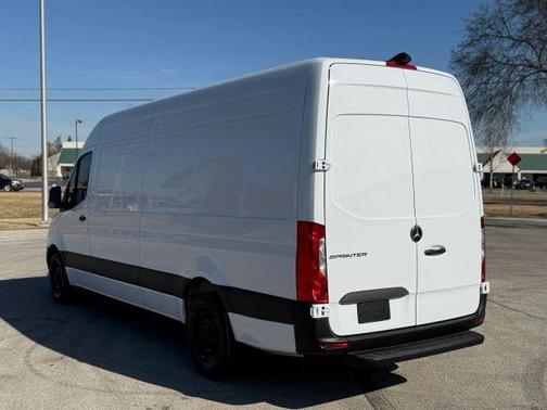 2021 Mercedes-Benz Sprinter 2500 HIGH ROOF W/170 WB