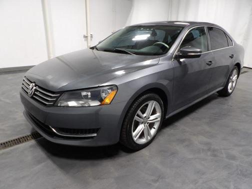 2014 Volkswagen Passat 1.8T SE