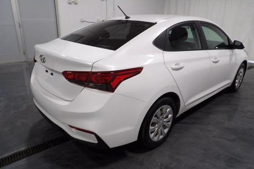 2019 Hyundai Accent SE