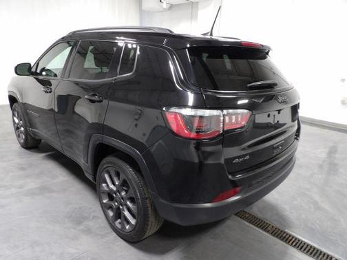 2021 Jeep Compass 80th Special Edition