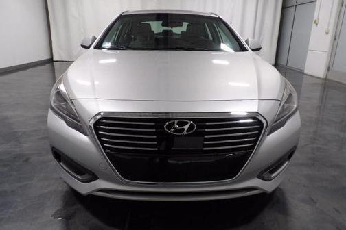 2016 Hyundai SONATA Hybrid SE