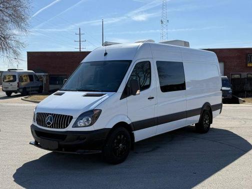 2011 Mercedes-Benz Sprinter HIGH ROOF W/170 WB
