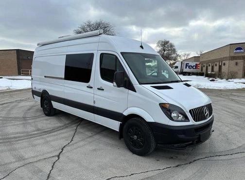 2011 Mercedes-Benz Sprinter HIGH ROOF W/170 WB
