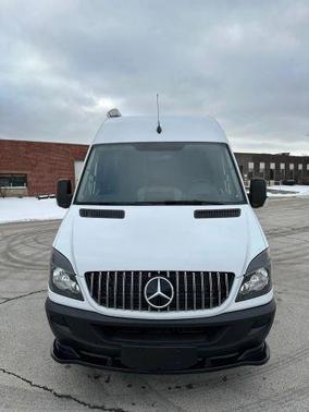 2011 Mercedes-Benz Sprinter HIGH ROOF W/170 WB