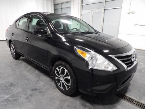 2019 Nissan Versa 1.6 S+