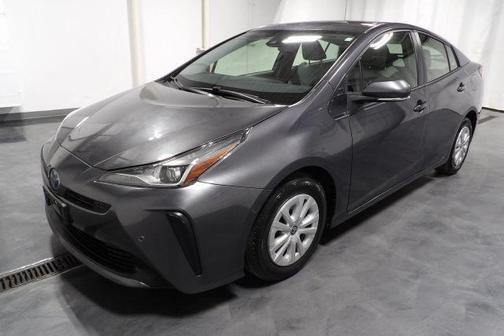 2022 Toyota Prius LE