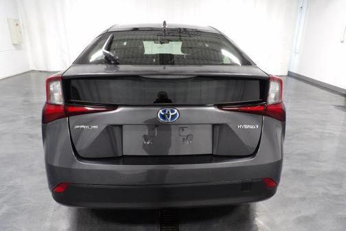 2022 Toyota Prius LE