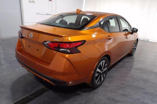 2022 Nissan Versa 1.6 SR