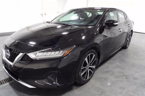 2023 Nissan Maxima SV