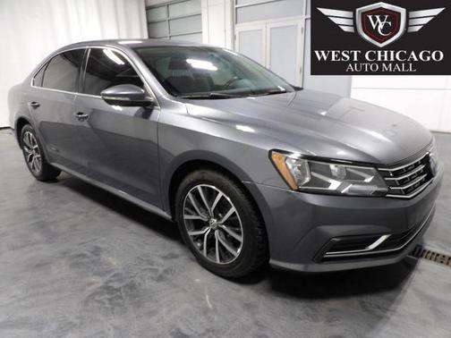 Platinum Gray Metallic 2018 Volkswagen Passat 2.0T SE