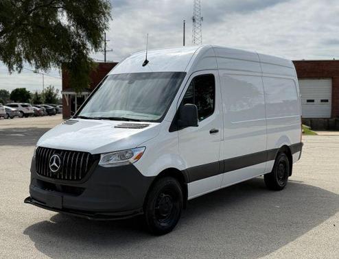 2023 Mercedes-Benz Sprinter 2500 ROOF W/144 WB
