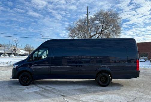 2022 Mercedes-Benz Sprinter 3500 170 WB High Roof Extended Cargo