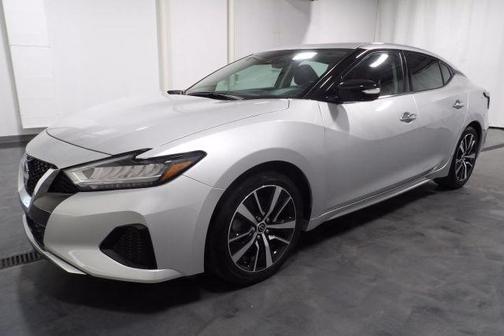 2023 Nissan Maxima SV