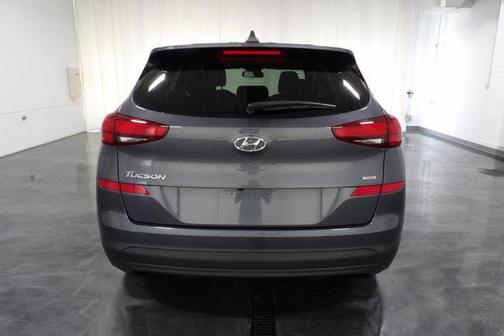2021 Hyundai TUCSON SE