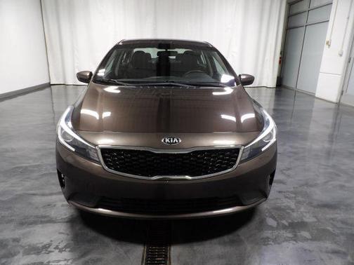 Brown 2018 Kia Forte LX