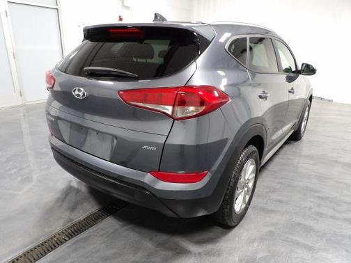 2018 Hyundai TUCSON SEL