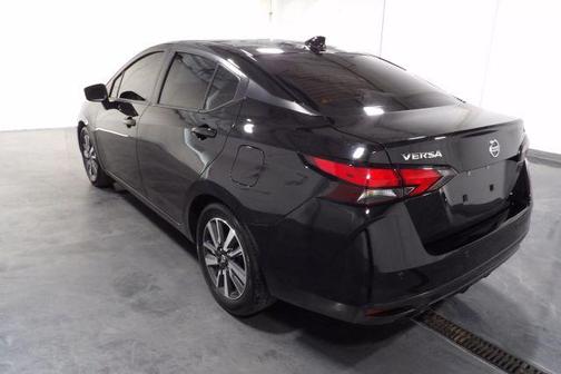 2021 Nissan Versa 1.6 SV