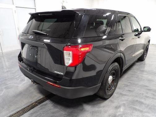 Black 2021 Ford Utility Police Interceptor Base