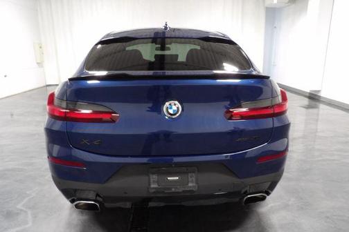 2022 BMW X4 xDrive30i