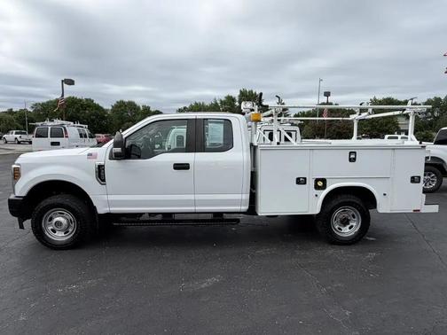 Oxford White 2019 Ford F-350 SUPER DUTY