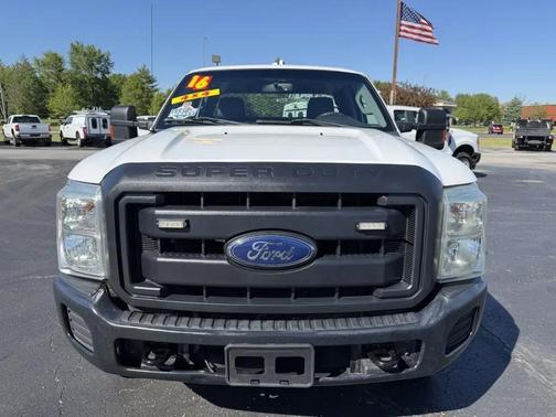 Oxford White 2016 Ford F-250 XL