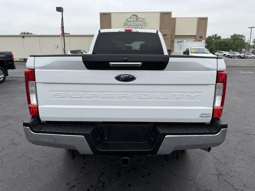 Oxford White 2017 Ford F-350 SUPER DUTY