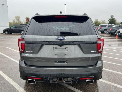 2017 Ford Explorer sport