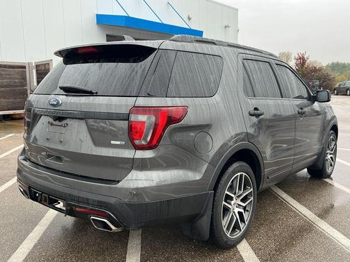 2017 Ford Explorer sport