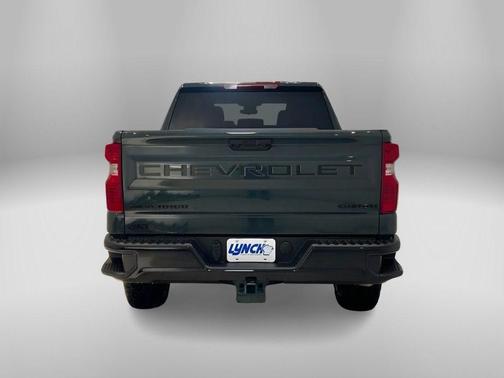 2025 Chevrolet Silverado 1500 Custom Trail Boss