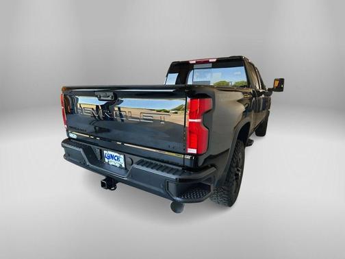 2025 Chevrolet Silverado 3500 LTZ