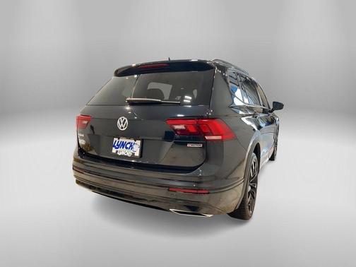 2021 Volkswagen Tiguan 2.0T SE R-Line Black