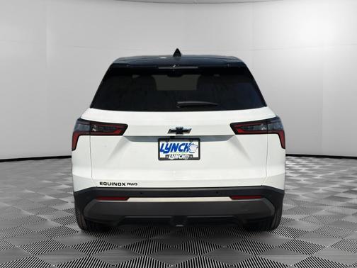 Summit White 2027 Chevrolet Equinox LT