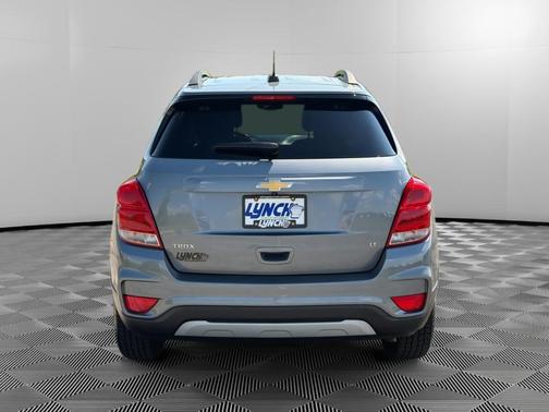 Satin Steel Metallic 2019 Chevrolet Trax LT