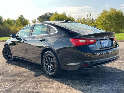 2016 Chevrolet Malibu 1LT