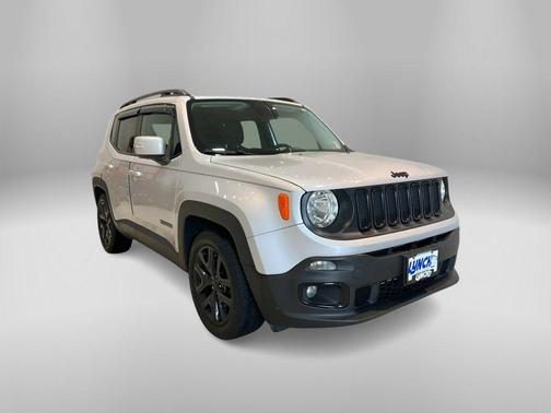 2017 Jeep Renegade Altitude