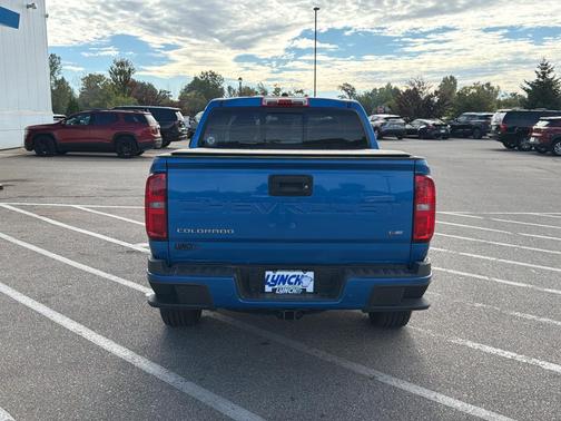 Bright Blue Metallic 2021 Chevrolet Colorado LT