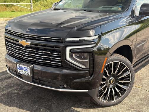 Black 2026 Chevrolet Suburban High Country