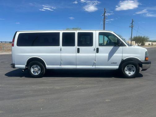 2015 Chevrolet Express 3500 LT