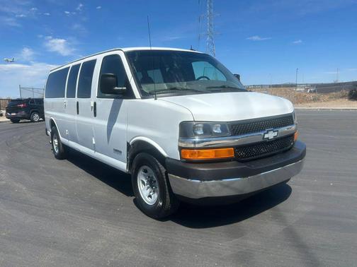 2015 Chevrolet Express 3500 LT