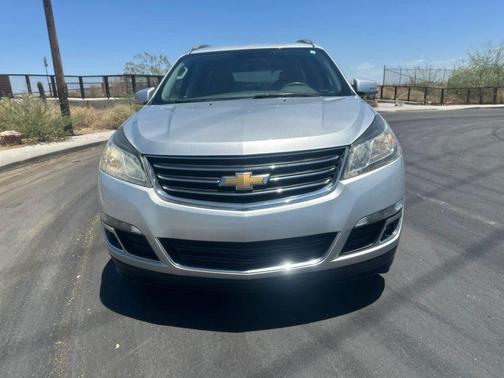 2017 Chevrolet Traverse 2LT