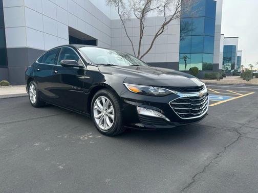 Mosaic Black Metallic 2020 Chevrolet Malibu FWD LT