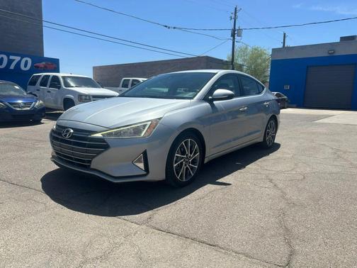 Stellar Silver 2020 Hyundai ELANTRA Limited