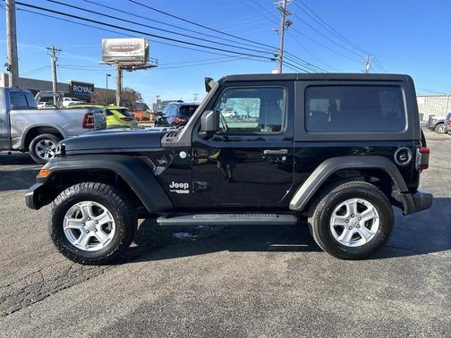 2021 Jeep Wrangler Sport S