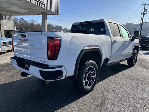2023 GMC Sierra 2500 AT4